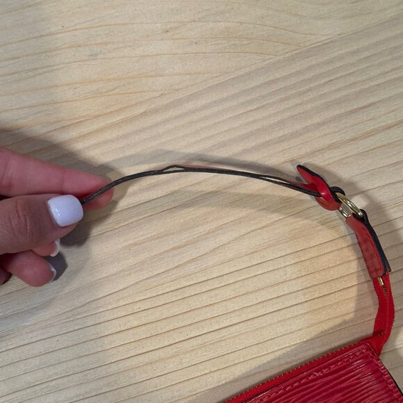 Louis Vuitton Red Epi Pochette - Picture 13 of 14